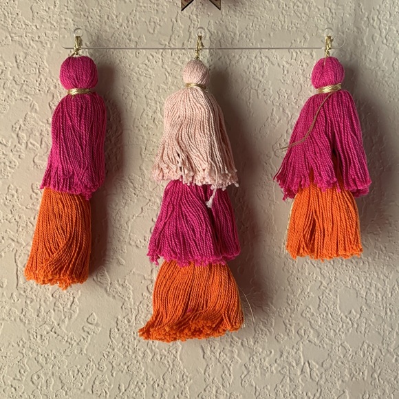 Wall hanging! Brand New - Picture 3 of 6